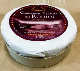 Camembert fermier au lait cru.jpg
